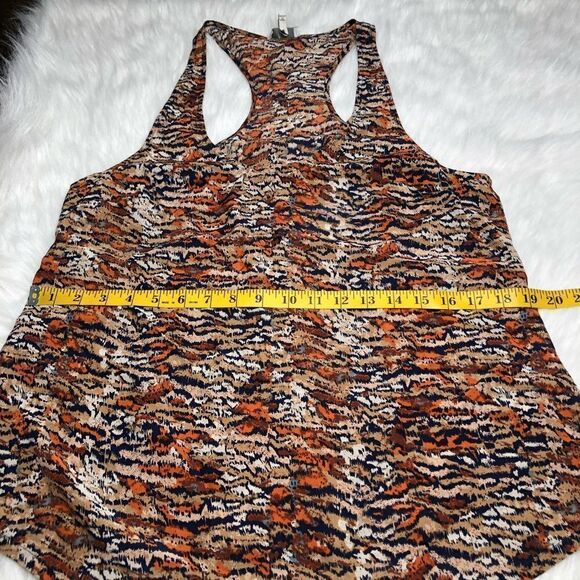 Joie Women’s Brown Animal Print 100% Silk Sleeveless Racer Back top Size M - Picture 4 of 9